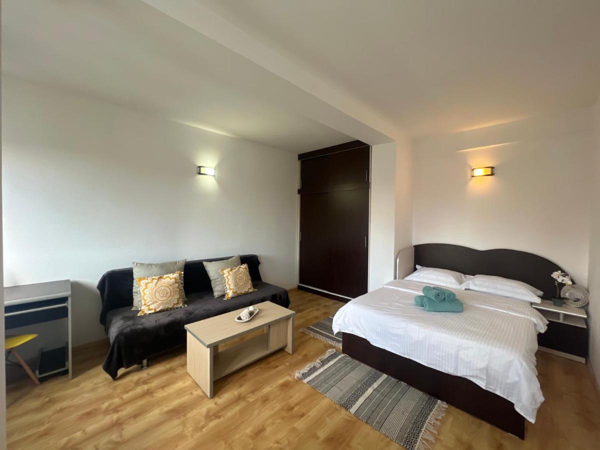 Miha Residence Arad Exterior photo